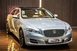 جاكوار XJ